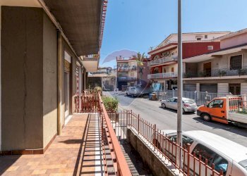 Balcone - Appartamento via petralia
 
87, Aci Catena - foto 7