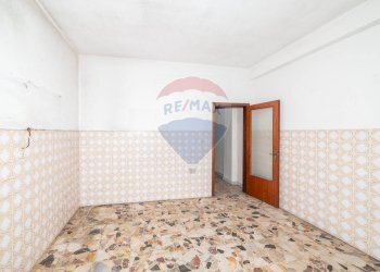 Stanza vuota - Appartamento via petralia
 
87, Aci Catena - foto 15