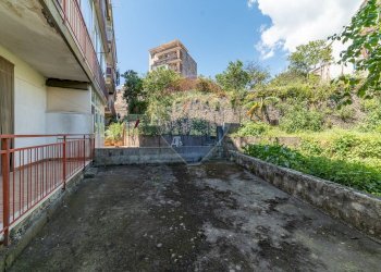 Terrazza - Appartamento via petralia
 
87, Aci Catena - foto 18