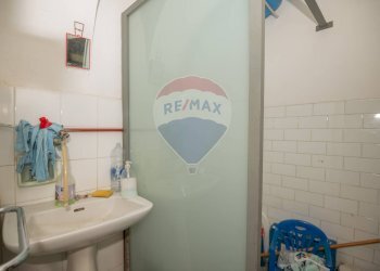 Bagno - Locale Commerciale Piazza Carlo Maria Carafa, Grammichele - foto 9