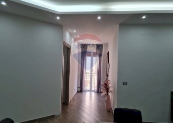 Hall / corridoio - Casa semi indipendente via Catania
 
80, Lentini - foto 4