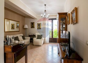 Soggiorno - Quadrilocale Via Cancelliere
 
54/C, Zafferana Etnea - foto 7