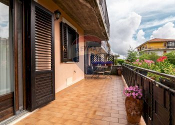 Balcone - Quadrilocale Via Cancelliere
 
54/C, Zafferana Etnea - foto 9