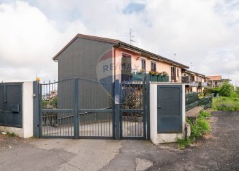Casa all\'aperto - Quadrilocale Via Cancelliere
 
54/C, Zafferana Etnea - foto 11
