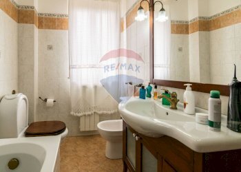 Bagno - Quadrilocale Via Cancelliere
 
54/C, Zafferana Etnea - foto 17