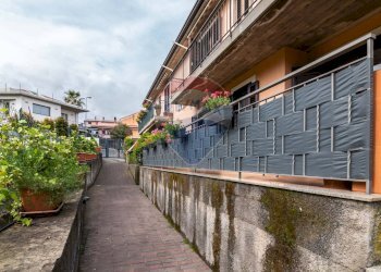 Edificio all\'aperto - Quadrilocale Via Cancelliere
 
54/C, Zafferana Etnea - foto 30