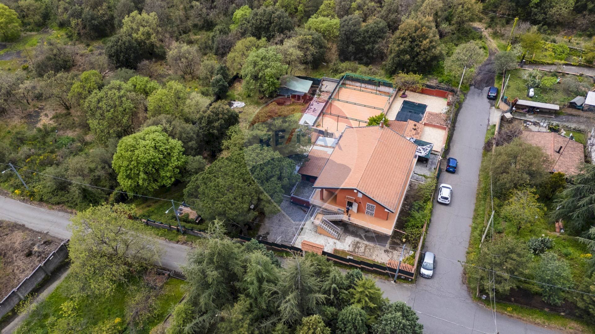 Casa all\'aperto - Casa semi indipendente Via Cesare Beccaria
 
10, Pedara - foto 1