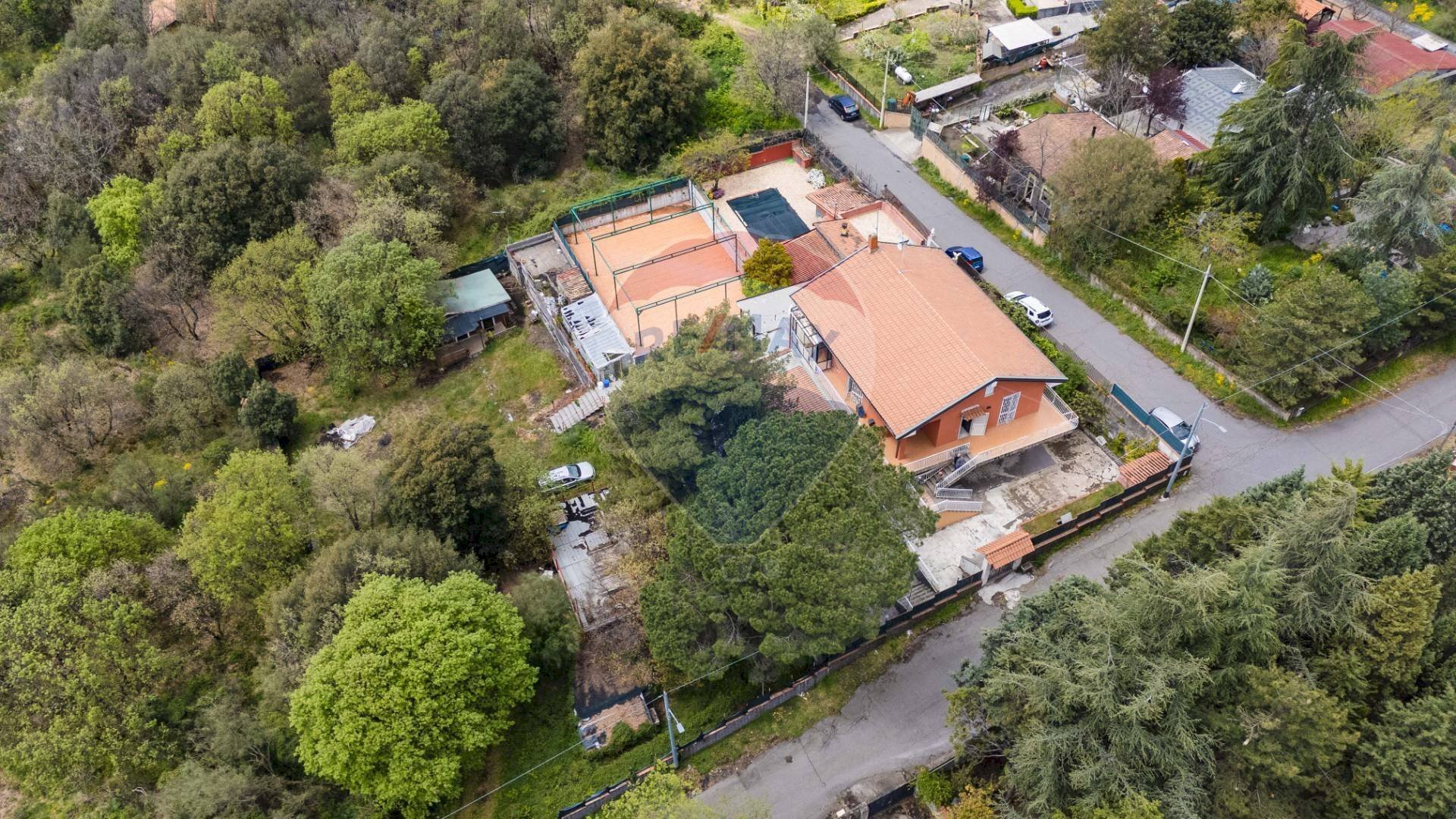 Posizione della mappa - Casa semi indipendente Via Cesare Beccaria
 
10, Pedara - foto 2