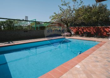 Piscina - Casa semi indipendente Via Cesare Beccaria
 
10, Pedara - foto 15