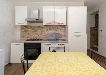 Cucina - Casa semi indipendente Via Cesare Beccaria
 
10, Pedara - foto 27