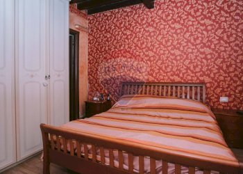 Camera / camera da letto - Casa semi indipendente Via Cesare Beccaria
 
10, Pedara - foto 46