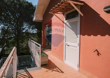 Balcone - Casa semi indipendente Via Cesare Beccaria
 
10, Pedara - foto 83