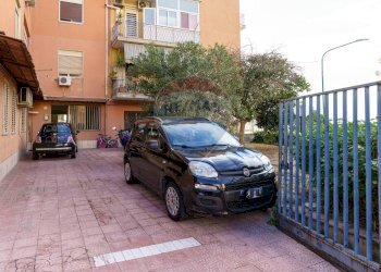 Parcheggio - Locale Commerciale Via XX Settembre
 
19, San Gregorio di Catania - foto 21