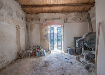 Parcheggio - Casa semi indipendente via torrenuova
 
35-37-39, Ragusa - foto 15