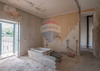 Bagno - Casa semi indipendente via torrenuova
 
35-37-39, Ragusa - foto 25