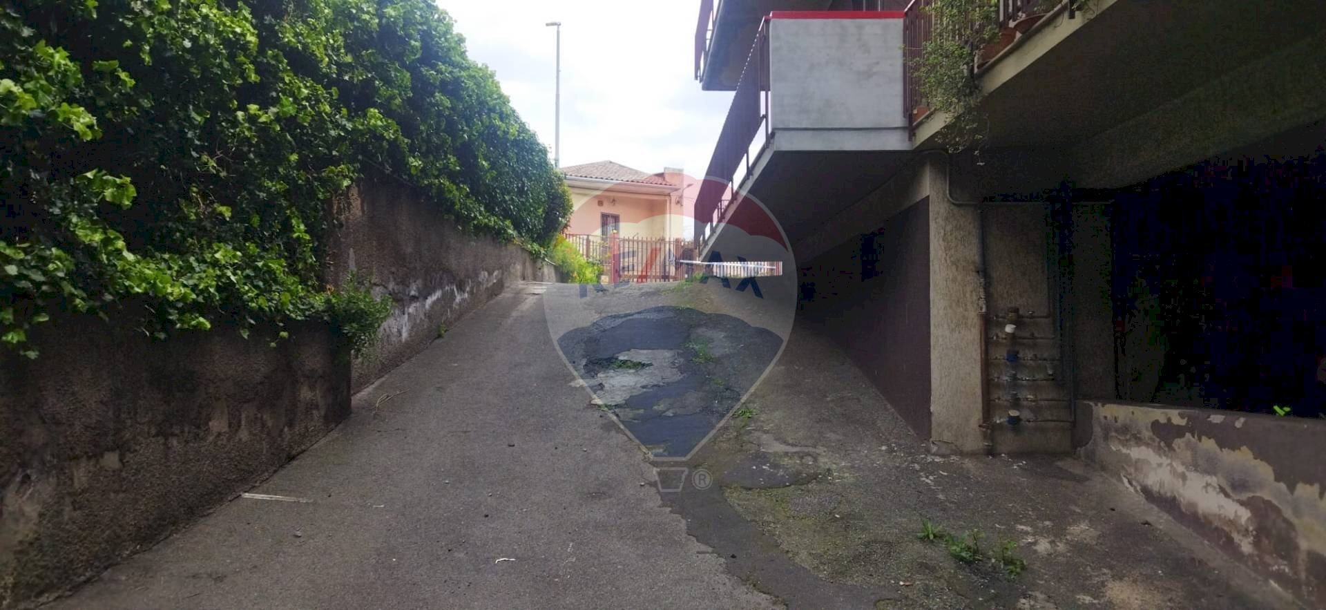 Casa all\'aperto - Box Via Immacolata
 
37, Catania - foto 3