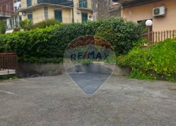 Giardino - Box Via Immacolata
 
37, Catania - foto 2