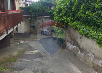 Giardino - Box Via Immacolata
 
37, Catania - foto 7