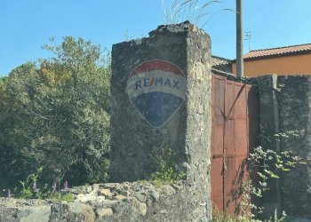 Edificio all\'aperto - Terreno edificabile Strada Malpassoti-Otto
11, Riposto - foto 5