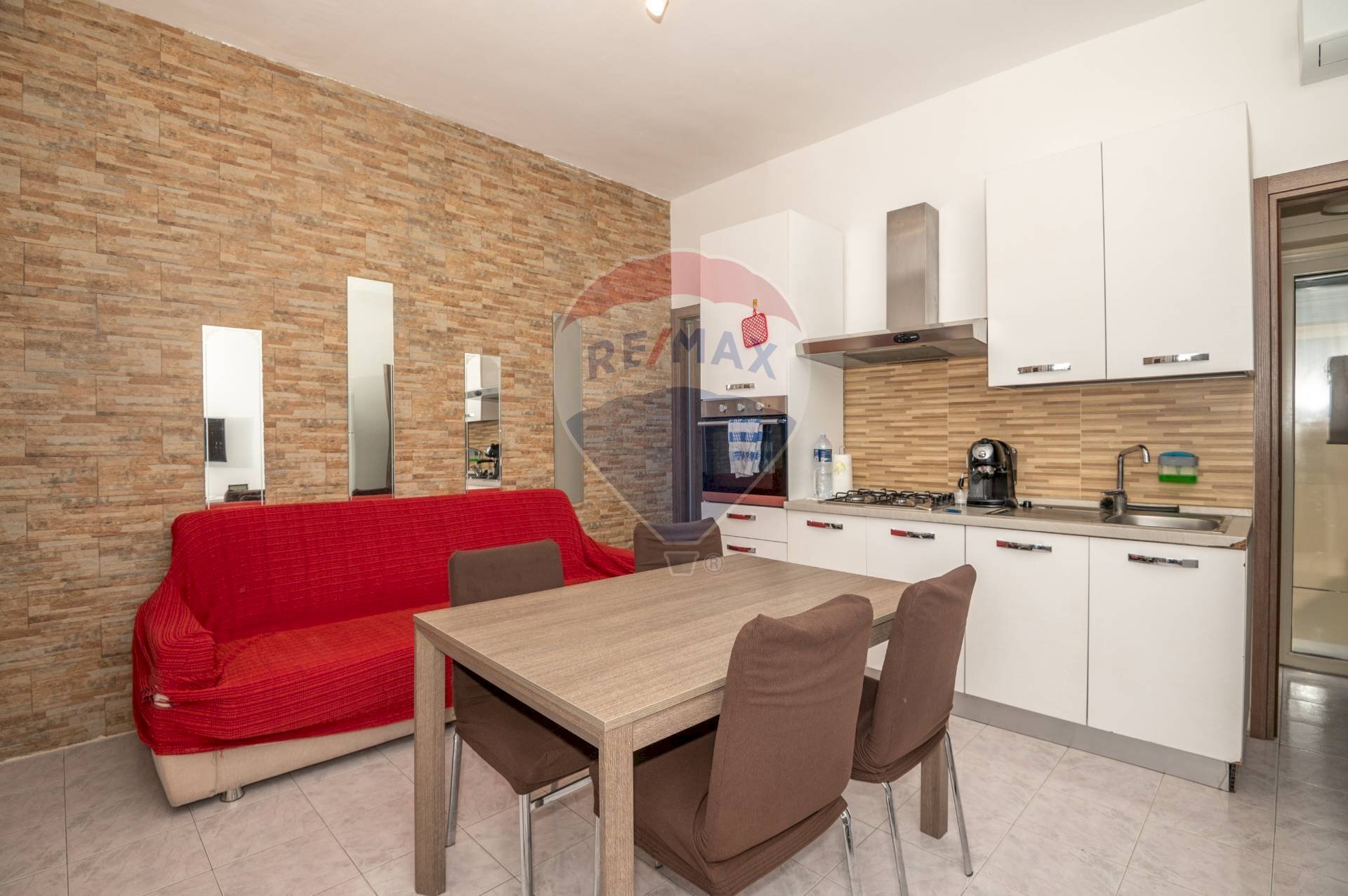 Cucina - Trilocale Viale Autonomia
 
81, Caltagirone - foto 1