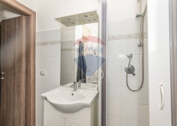 Bagno - Trilocale Viale Autonomia
 
81, Caltagirone - foto 7