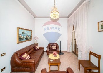 Soggiorno - Appartamento Via Giuseppe Bonaventura
 
22, Randazzo - foto 10