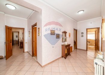 Hall / corridoio - Appartamento Via Giuseppe Bonaventura
 
22, Randazzo - foto 17