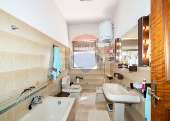 Bagno - Appartamento Via Giuseppe Bonaventura
 
22, Randazzo - foto 24