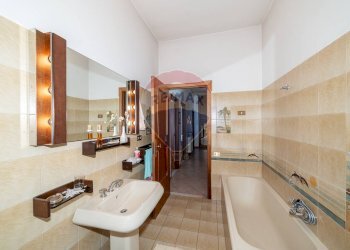 Bagno - Appartamento Via Giuseppe Bonaventura
 
22, Randazzo - foto 25