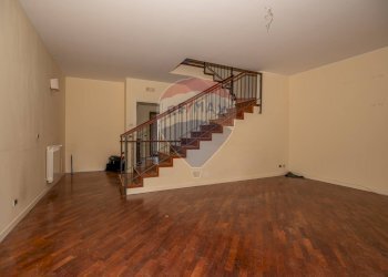 Stanza vuota - Villa a Schiera Via Adamo Asmundo
 
23, Caltagirone - foto 5