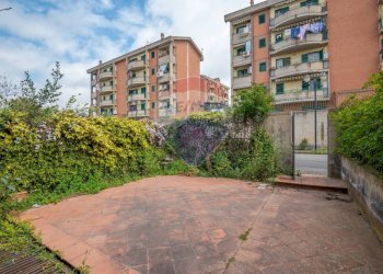 Edificio all\'aperto - Villa a Schiera Via Adamo Asmundo
 
23, Caltagirone - foto 36