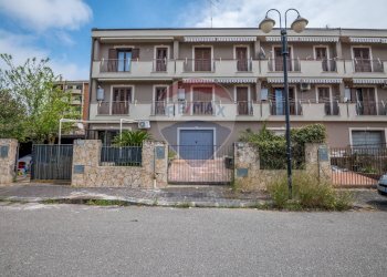 Edificio all\'aperto - Villa a Schiera Via Adamo Asmundo
 
23, Caltagirone - foto 39