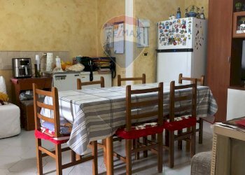 Sala da pranzo - Appartamento via federico parremuto
 
9, Misterbianco - foto 11