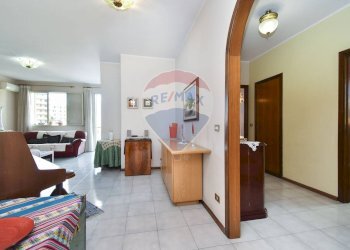 Hall / corridoio - Quadrilocale Corso Italia
 
138, Paterno - foto 4