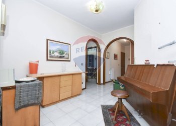 Hall / corridoio - Quadrilocale Corso Italia
 
138, Paterno - foto 14