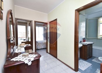 Hall / corridoio - Quadrilocale Corso Italia
 
138, Paterno - foto 15