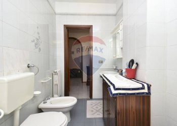 Bagno - Quadrilocale Corso Italia
 
138, Paterno - foto 16