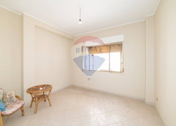 Stanza vuota - Appartamento via Bonaventura
 
22 C, Randazzo - foto 7