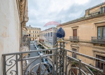 Balcone - Appartamento Corso Vittorio Emanuele
 
24, Caltagirone - foto 2