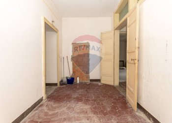 Stanza vuota - Appartamento Corso Vittorio Emanuele
 
24, Caltagirone - foto 8