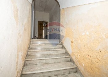 Scale - Appartamento Corso Vittorio Emanuele
 
24, Caltagirone - foto 26