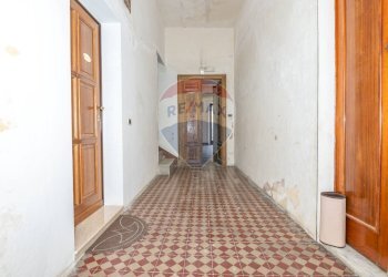 Hall / corridoio - Appartamento Corso Vittorio Emanuele
 
24, Caltagirone - foto 27