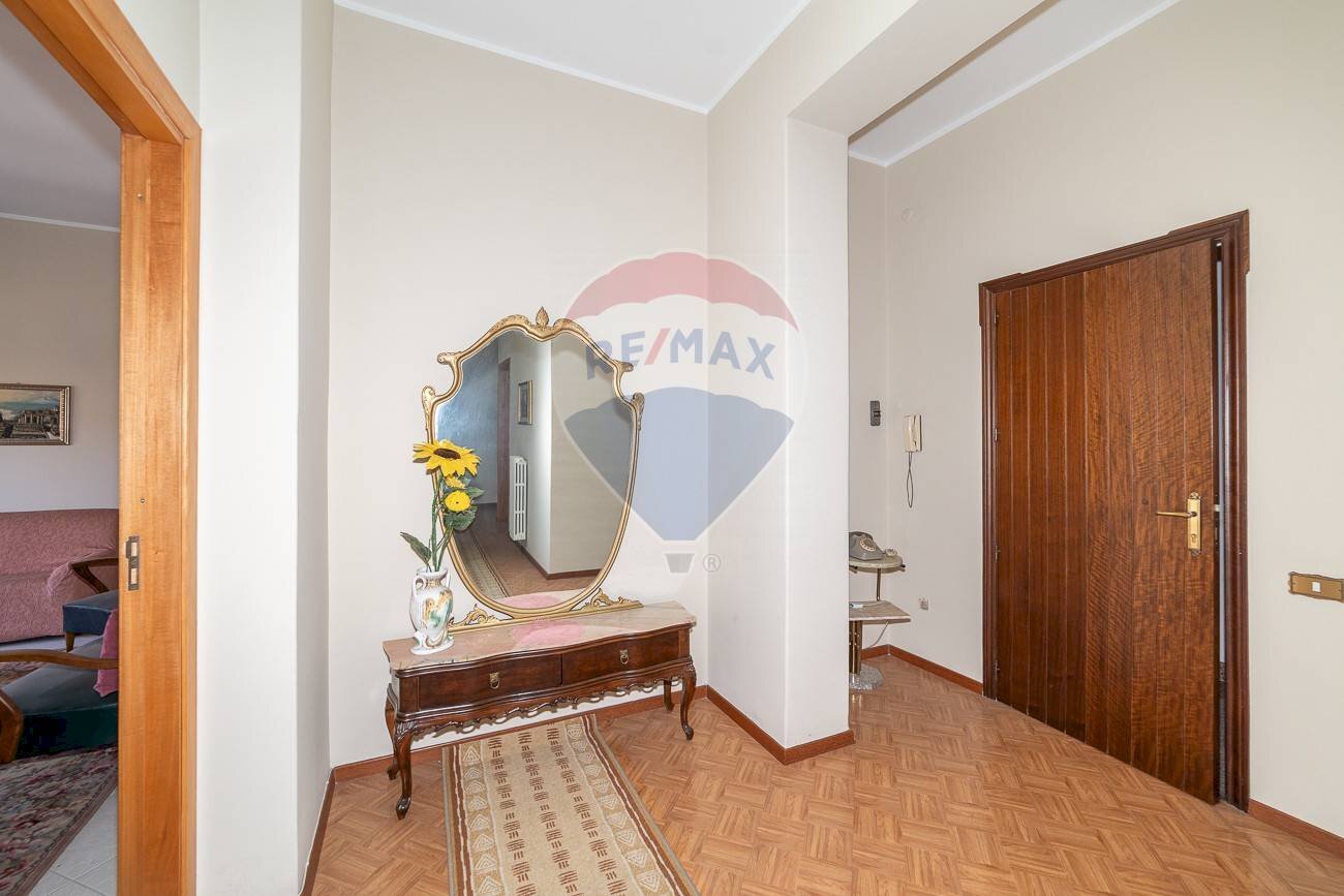 Hall / corridoio - Apartment via Bonaventura
 
22 C, Randazzo - photo 2
