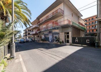 Edificio all\'aperto - Appartamento via Bonaventura
 
22 C, Randazzo - foto 1