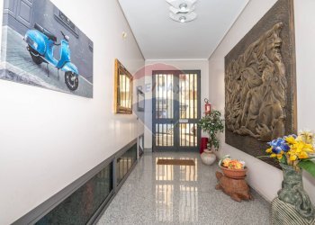 Ricezione / Lobby - Independent house VIA UGO FOSCOLO
 
18, Ramacca - photo 5