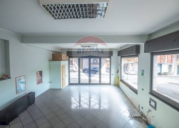 Stanza vuota - Independent house VIA UGO FOSCOLO
 
18, Ramacca - photo 10