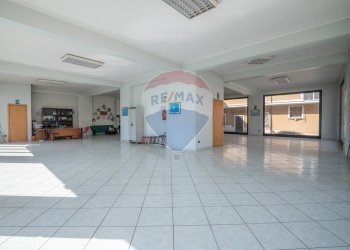 Stanza vuota - Independent house VIA UGO FOSCOLO
 
18, Ramacca - photo 13