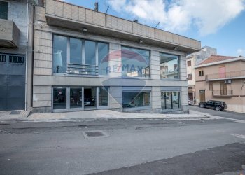 Edificio all\'aperto - Independent house VIA UGO FOSCOLO
 
18, Ramacca - photo 16