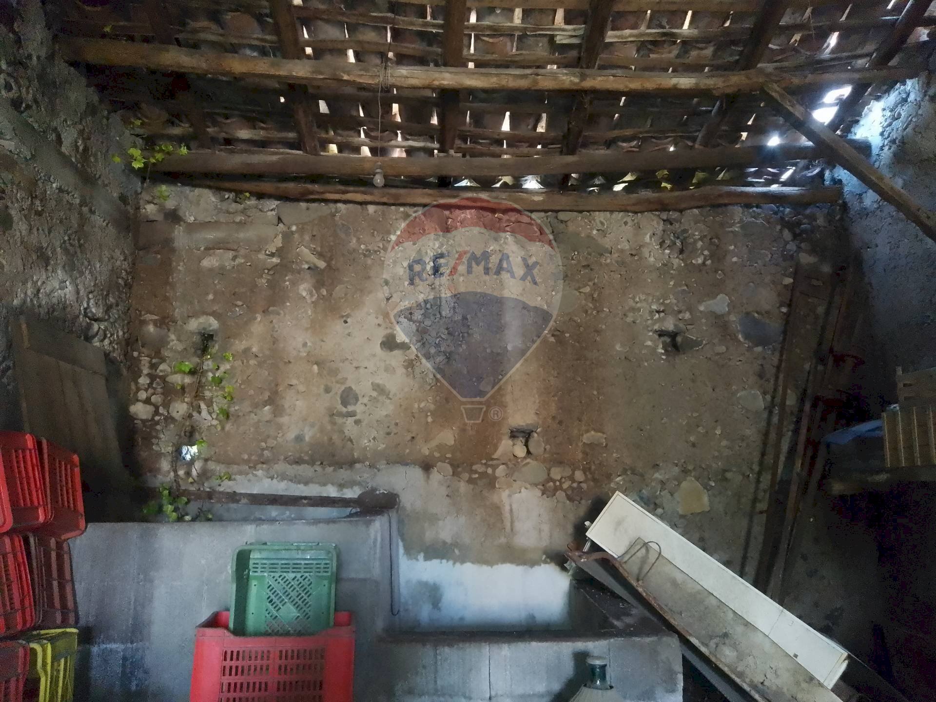 Dettagli - Rustic via strada 8 Malpassoti
 
337, Riposto - photo 3