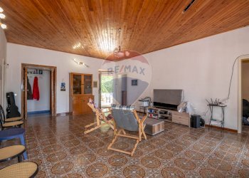 Soggiorno - Villa Contrada Poggio Impiso
 
snc, Vizzini - foto 23